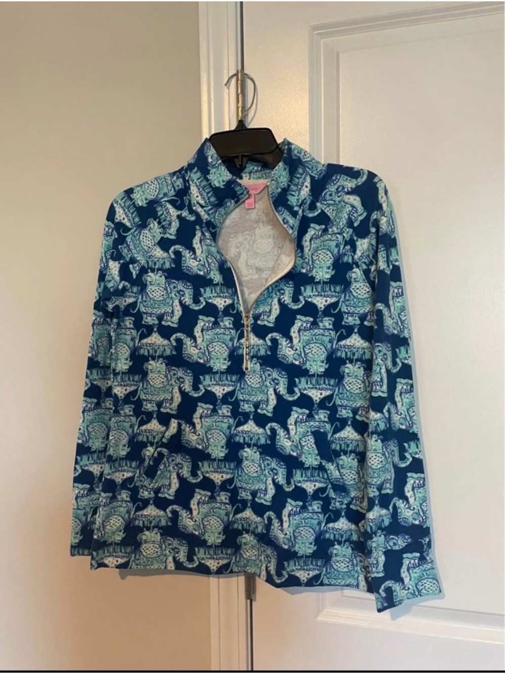 Lilly Pulitzer Popover Elephants Size S EUC